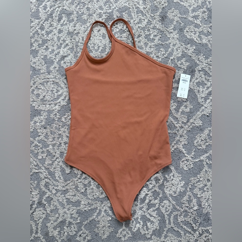 NWT A&F Single Strap Ribbed Bodysuit (M)